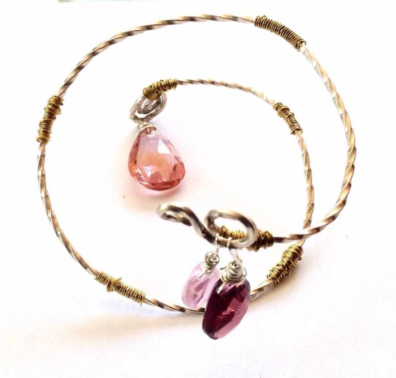 Silber Wickelarmband- Kristall Wickelarmband - Sterling Cuff Tropfen Armband Silberdraht Briolette Handgemacht von KarynJamieDesigns