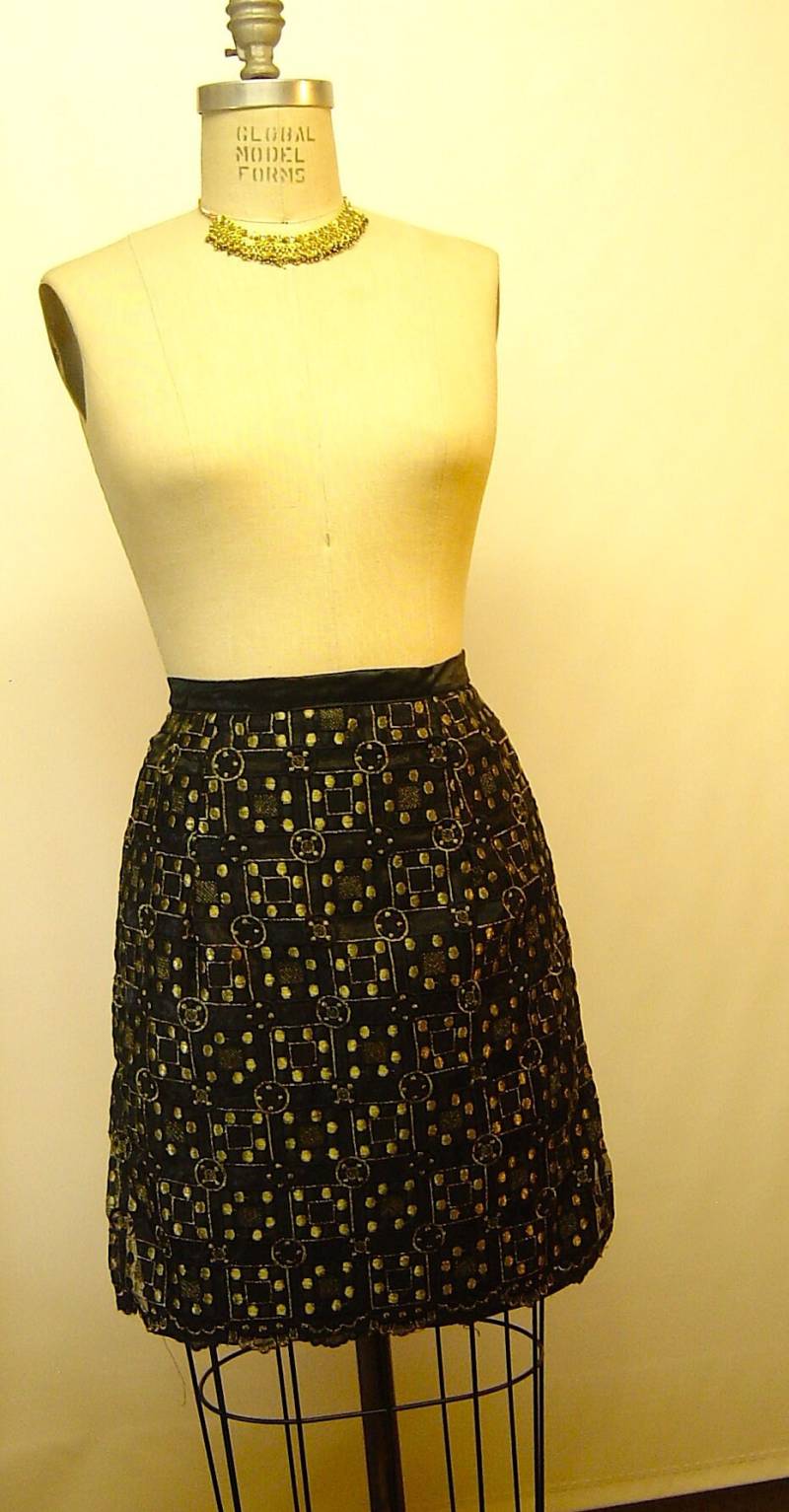 Spitze Bestickt Anlass Kurzen Rock von Kasadekokila