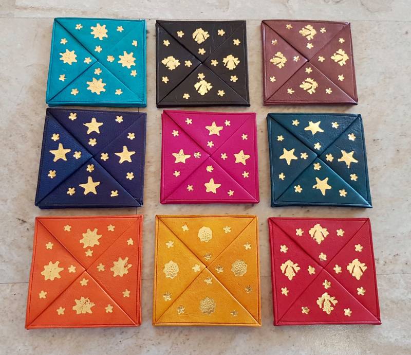 Echtes Weiches Leder Münzhalter /Geldbörse - Verschiedene Farben Im Traditionellen Design Handgemacht in Marokko von KasbahLeather