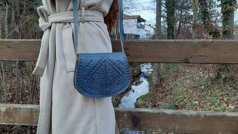 Mini Ledertasche, Leder Umhängetasche, Kleine Crossbody Tasche, Minimalist Bag Mini Ledertasche, Leder Umhängetasche, Kleine Crossbody Tasche, Minimalist Bag von KasbahLeatherStore