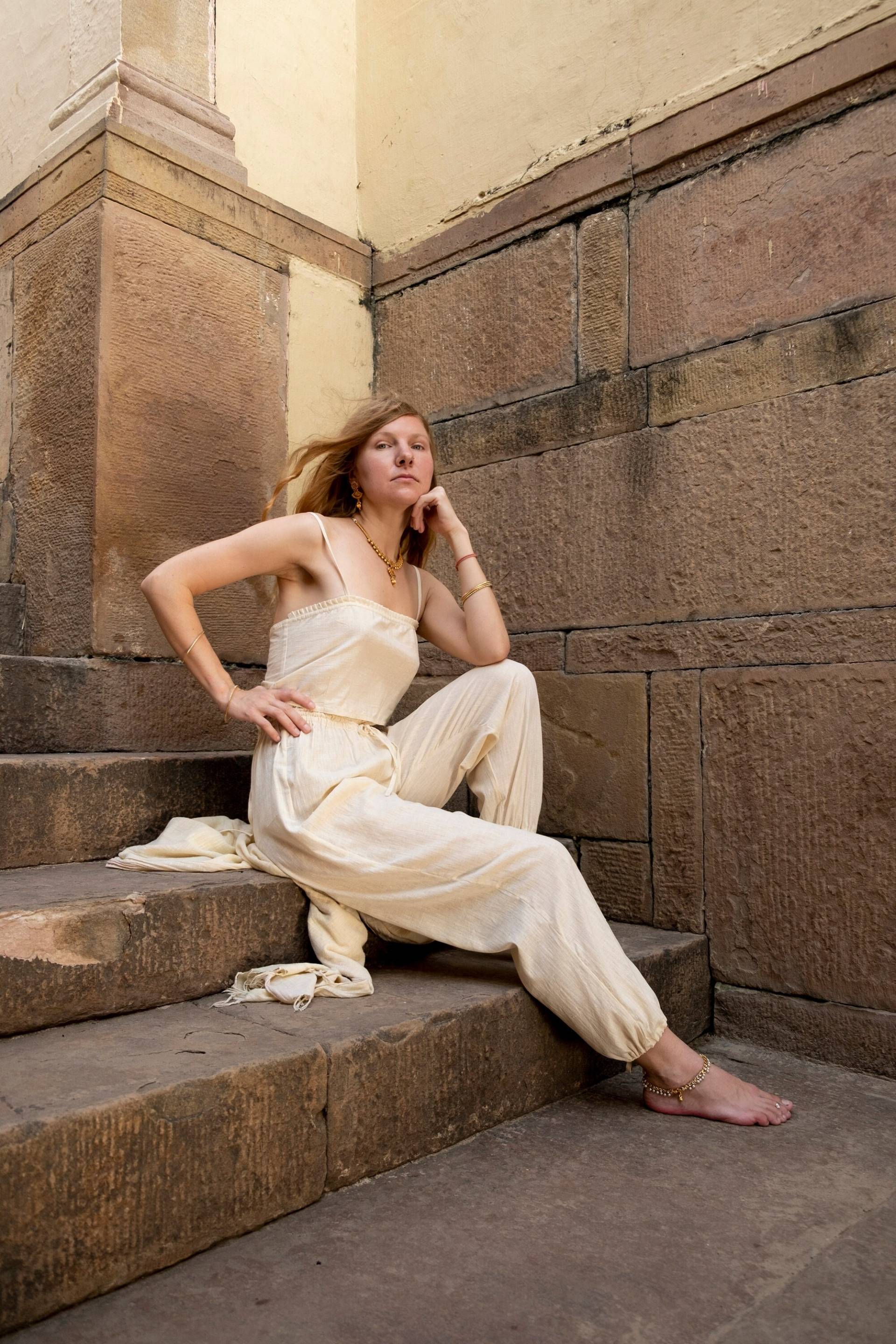 Khadi Rohseide Pyjama Set ︙ Einzigartiger Seidenpyjama Boho Kleidung Ethno Seide Brautseide Brautjungfer Seidennachtwäsche Khadi Rohseide Pyjama Set ︙ Einzigartiger Seidenpyjama Boho Kleidung Ethno Seide Brautseide Brautjungfer Seidennachtwäsche von KashiKahani
