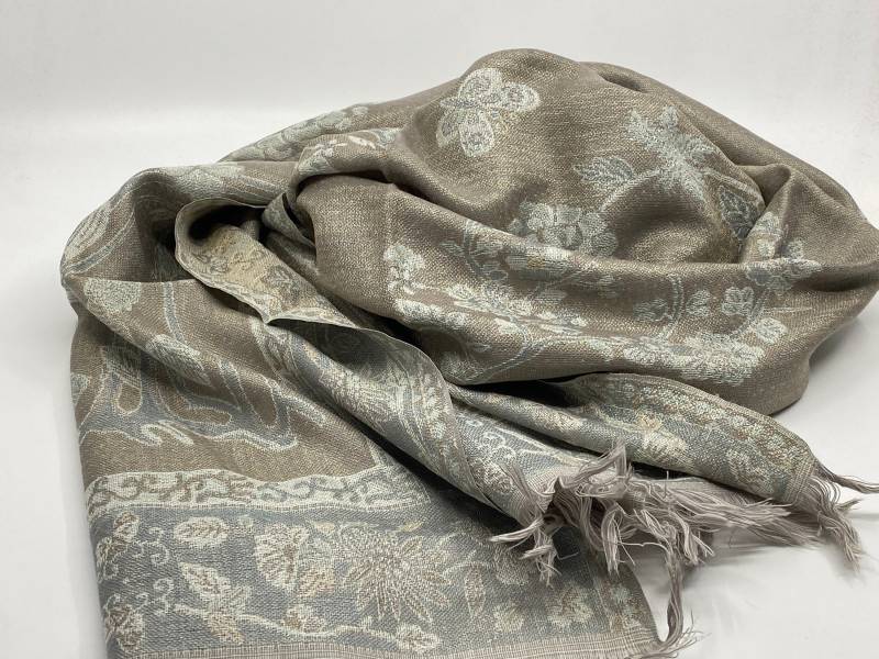 Hochwertiger Wolle-Seideschal in Sanften Farbtönen von KashmirTraumInsa