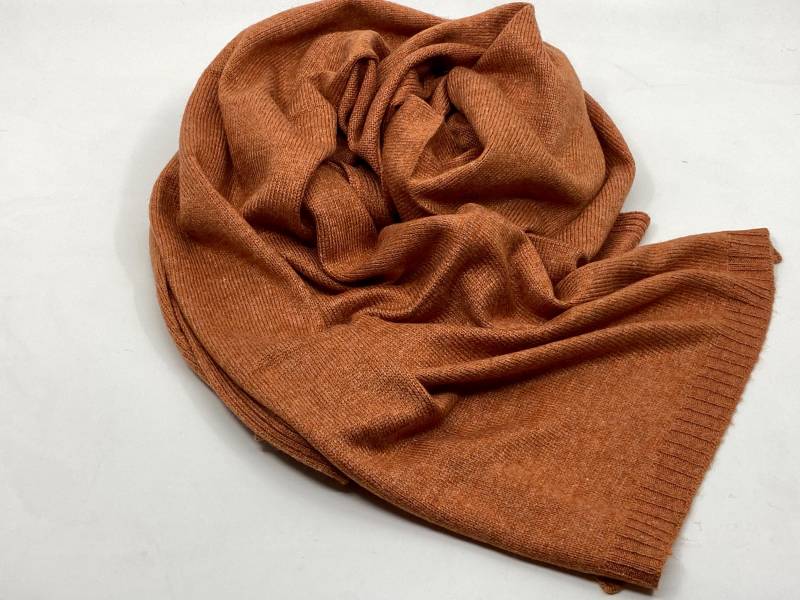 Ocker Kleiner Kashmirstrickschal Für Sie Oder Ihn von KashmirTraumInsa