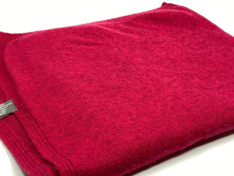 Rote Beere Melierter Kashmirstrickschal von KashmirTraumInsa