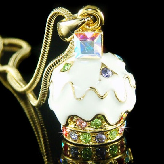 Swarovski Kristall 3D Weiß Creme Vanille Cupcake Dessert Halskette, Mini Backen Schmuck, Liebhaber Frau Geburtstag Weihnachtsgeschenk von Kashuen