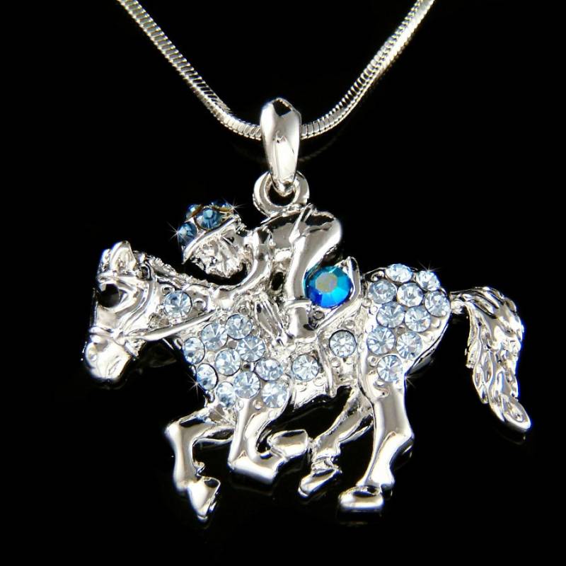 Swarovski Crystal Blue Jockey Racer Reitsport Dressur Pferd Reiter Halskette Derby Reiten Pony Colt Jumper Schmuck Weihnachten Geburtstagsgeschenke von Kashuen