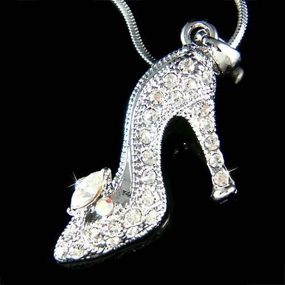 Swarovski Crystal Cinderella Glass Slipper Halskette Prinzessin High Heel Schuh Braut Hochzeit Märchen Schmuck Fantasy Magical Geburtstagsgeschenk von Kashuen