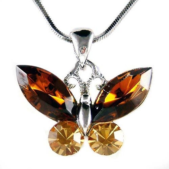 Swarovski Crystal Topaz Braun Butterfly Brauthochzeits-Charme-Anhänger-Kette Halskette Schmuck Beste Freund-Muttertag Neues Weihnachtsgeschenk von Kashuen