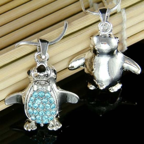 Swarovski Kristall 3D Blau Pinguin Halskette Antarktis Baby Kaiser Süße Schmuck Freund Mädchen Weihnachten 20. 25. 30. 35. 40 Geburtstagsgeschenk von Kashuen