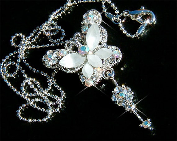 Swarovski Crystal White Butterfly Brauthochzeit Muttertagsgeschenk Halskette Weihnachtsgeschenk Schmuck Beste Freunde 30.35.40.geburtstagsgeschenk von Kashuen
