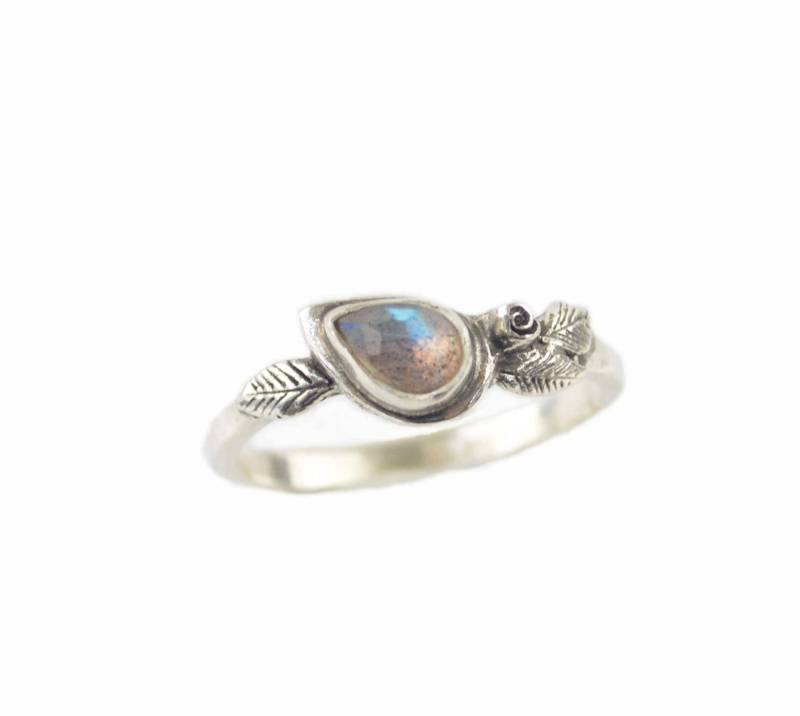 Labradorit Ring - Sterling Silber Rosen Natur Schmuck Blumen Blatt Labradorit Ring - Sterling Silber Rosen Natur Schmuck Blumen Blatt von KatJewelryShop