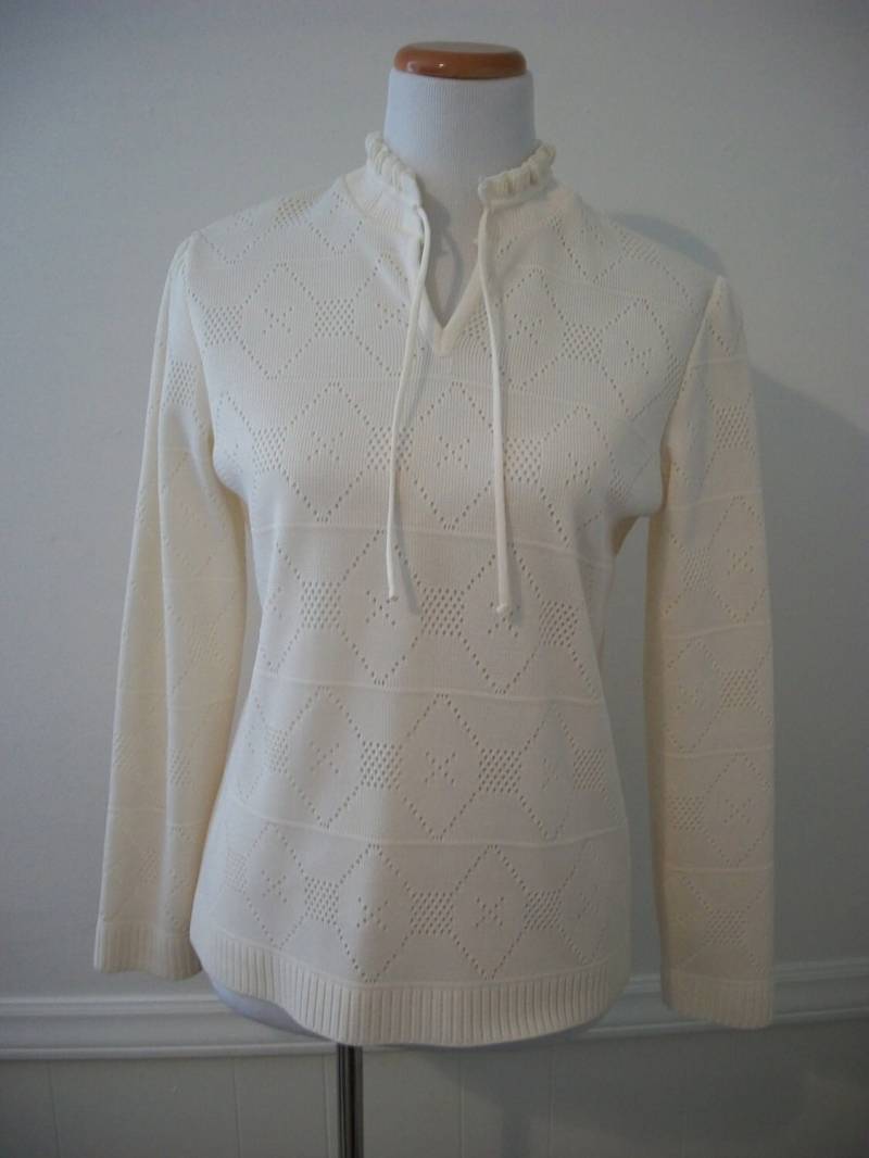 Vintage 70Er Jahre Creme Häkeln Stricken Top - Größe Medium Large von KatadrianVintage