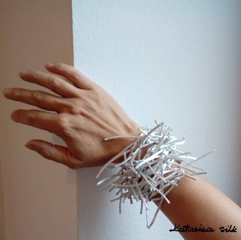 Großes Armband Für Frauen, Statement Geschenke Sie, Große Texstil, Oversize von KatarinaSilkJewelry