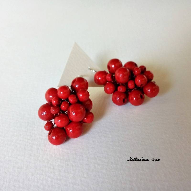 Rote Baumeln Ohrringe, Geschenk Für Ein Mädchen, Handgemachtes Sie von KatarinaSilkJewelry