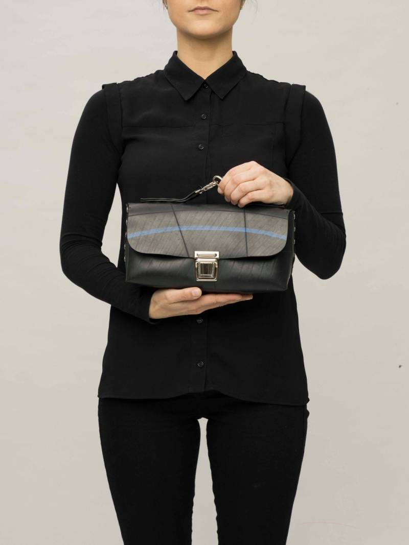 Vegane Handtasche, Veganes Leder, Innentube, Upcycled Mode, Nachhaltige Designertasche, Designer Wasserfest von KatchaBilek