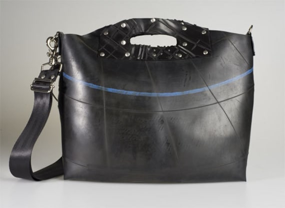 Vegane Laptoptasche, Upcycling Innentube, Handtasche, Veganes Leder, Upcycled Fashion, Nachhaltige Mode, Designer Wasserdicht von KatchaBilek