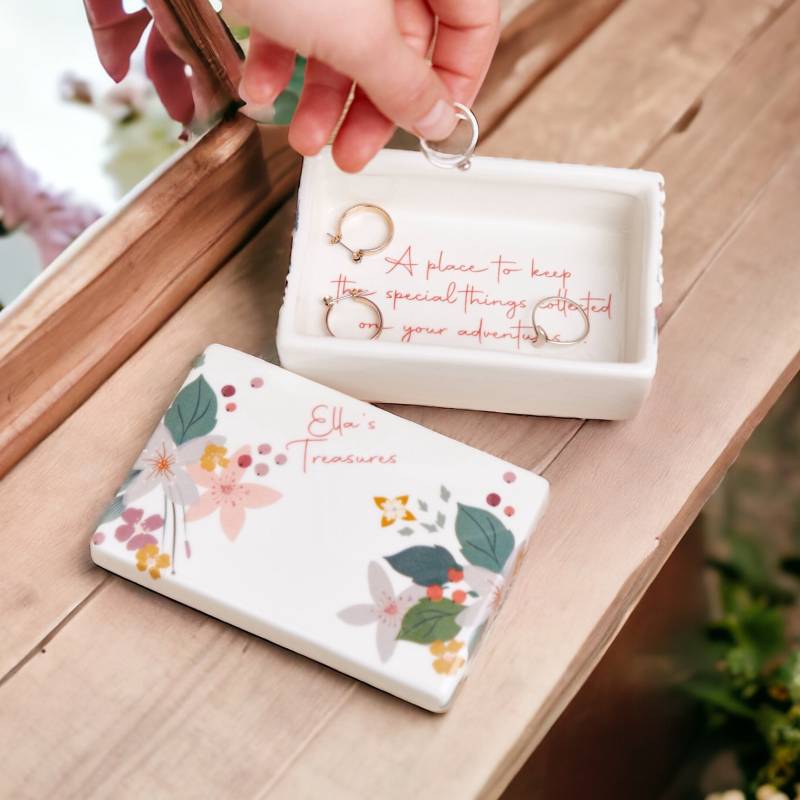 Personalisierte Blumen Schmuckschatulle Personalisierte Blumen Schmuckschatulle von KateCharltonCeramics