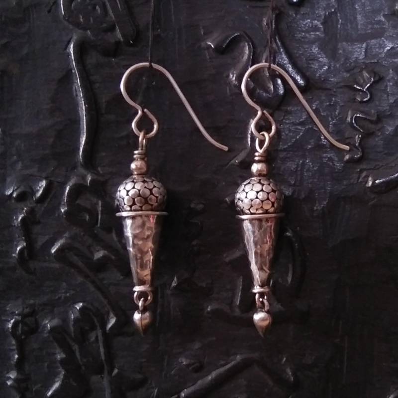 925 Sterling Silber Totem Erdig Boho Boho Rustikal Eklektisch Ethnisch Nomaden Handgemacht Amulett Primitiv Kunstvoll 925 Sterling Silber Totem Erdig Boho Boho Rustikal Eklektisch Ethnisch Nomaden Handgemacht Amulett Primitiv Kunstvoll von KateNolanJewelry