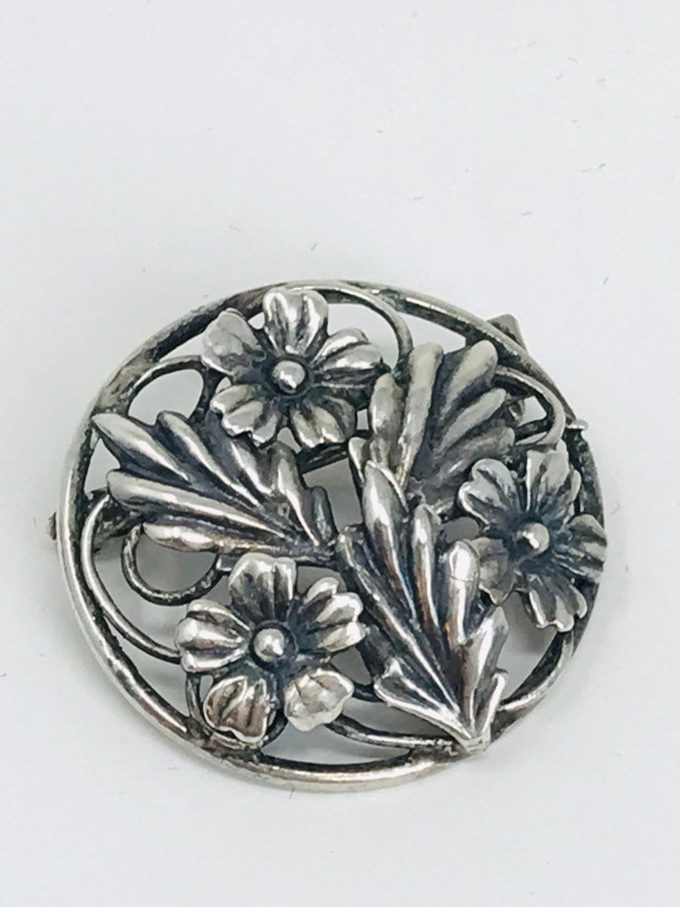 Vintage Sterling Florale Anstecknadel, Brosche Vintage Sterling Florale Anstecknadel, Brosche von KatekaisAlchemy