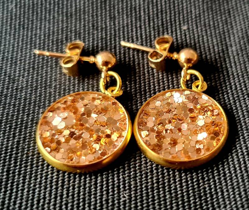 Glitzernde Ohrringe von KathKreativ