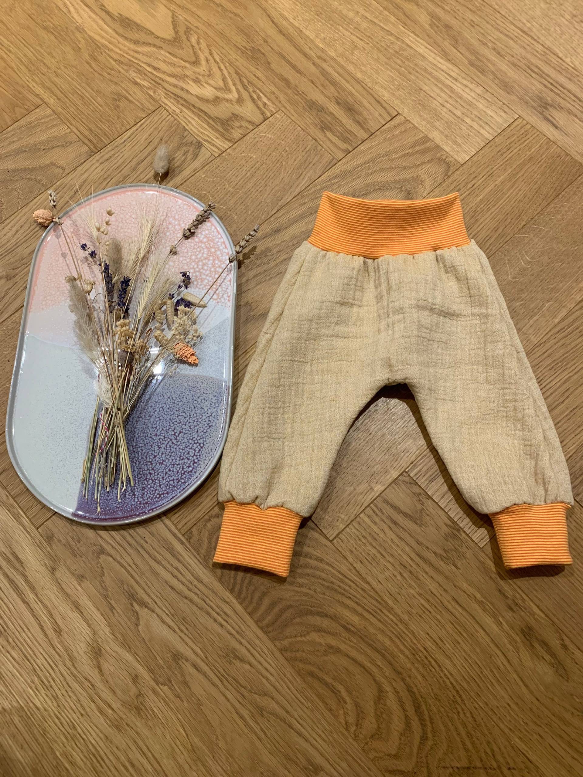 Selbstgenähte Pumphose Für Babys von Kathanaehstuberina