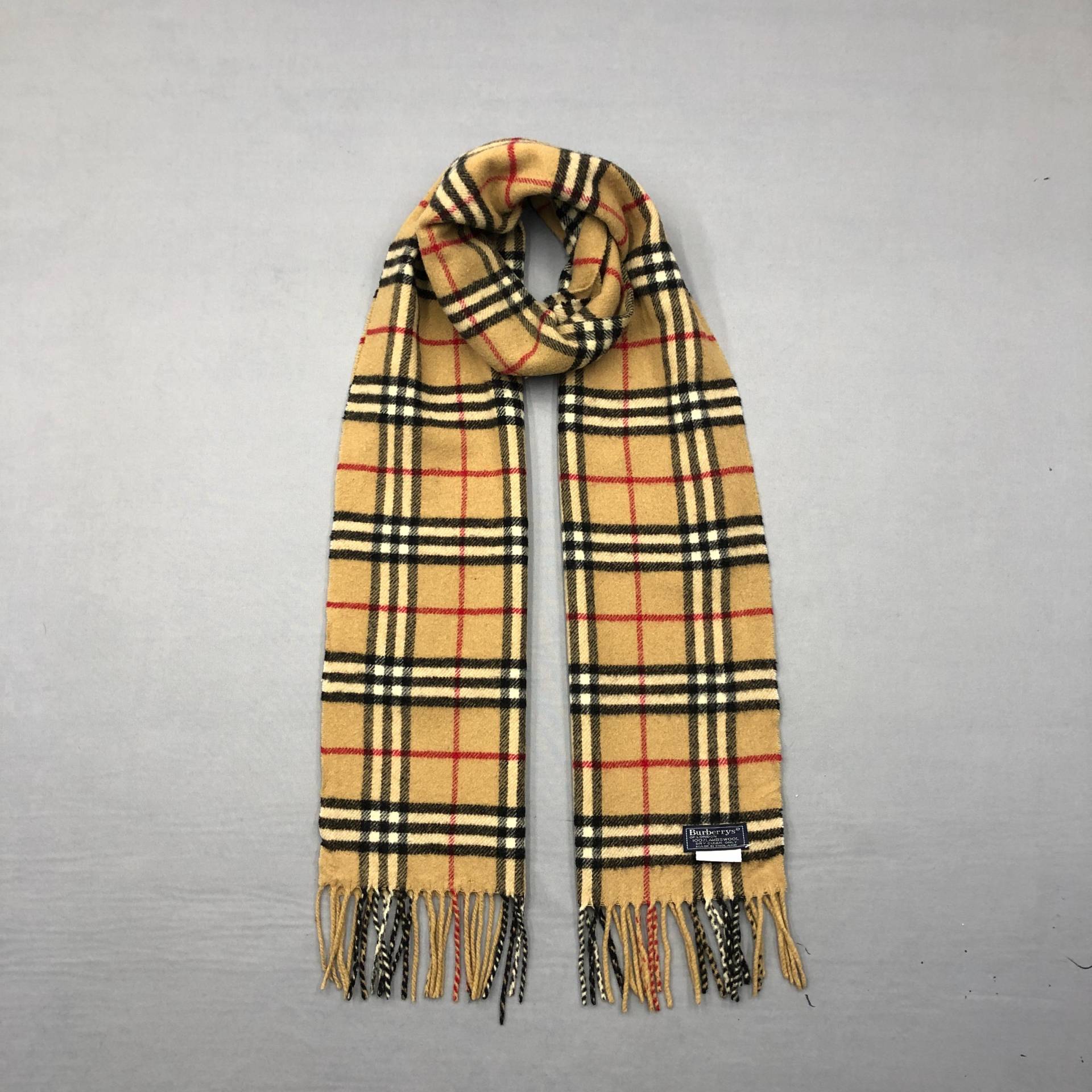 Vintage Burberry Schal Muffler Wolle Kaschmir Wrap Accessoires Authentisch Luxus Gemütlich Winter Stricken Cape Weihnachten Valentinstag Geschenk Vintage Burberry Schal Muffler Wolle Kaschmir Wrap Accessoires Authentisch Luxus Gemütlich Winter Stricken Cape Weihnachten Valentinstag Geschenk von KatherineLuxuryShop
