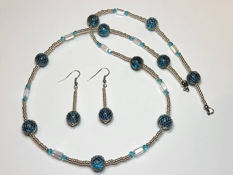 Blau Halskette Und Ohrringe Set | N17 Blau Halskette Und Ohrringe Set | N17 von KathiesJewelryDesign