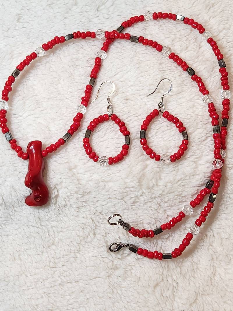 Koralle Anhänger Kette & Ohrringe | P6 Koralle Anhänger Kette & Ohrringe | P6 von KathiesJewelryDesign