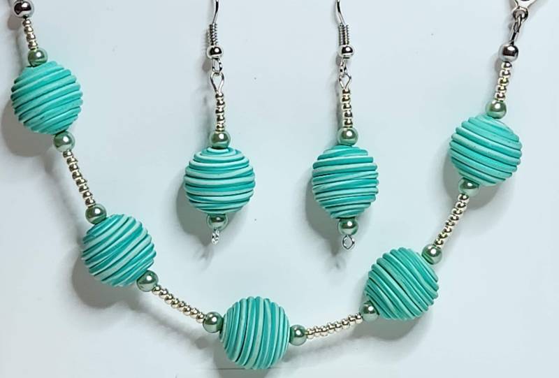 Limette Perlen Armband & Ohrringe Set | B5 von KathiesJewelryDesign