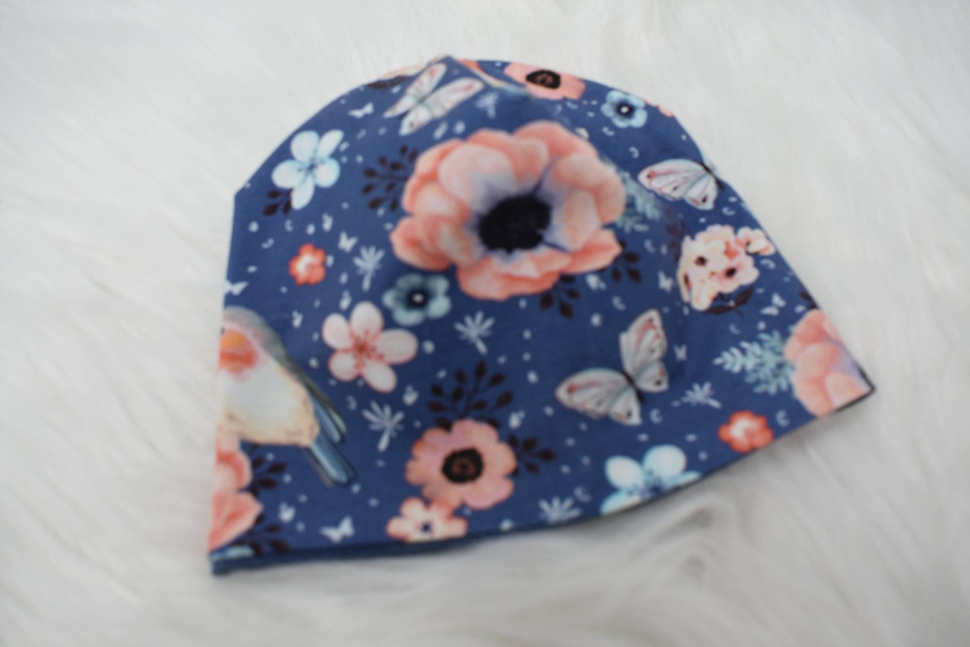 Beanie "Rotkehlchen - Jeansblau" Beanie "Rotkehlchen - Jeansblau" von KathisHandmadeworld