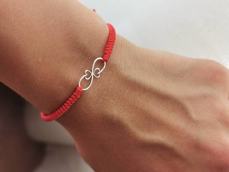 sterling Silber Doppel Herzen Infinity Armband - Rote Schnur Geschenk Für Mutter Der Zwillinge sterling Silber Doppel Herzen Infinity Armband - Rote Schnur Geschenk Für Mutter Der Zwillinge von KathrynsBracelet
