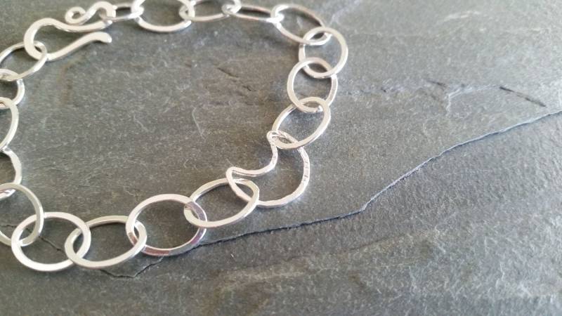 Reines Silber Mond Kettenarmband Handgeschmiedeter Hypoallergener Boho Schmuck Reines Silber Mond Kettenarmband Handgeschmiedeter Hypoallergener Boho Schmuck von KathyCanuel