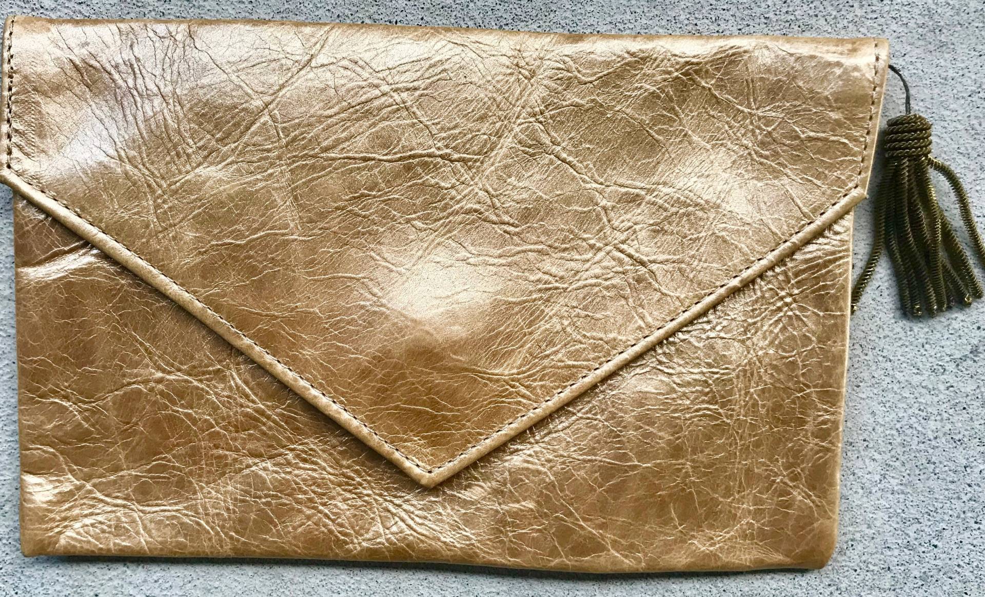 Lucious Leder Abendtaschen in Antik Gold Oder Silber von KathySolomon