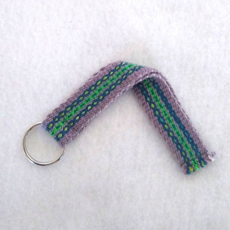 Inkle Woven Handgelenk Schlüsselband Grün Grau Boho Schlüsselanhänger Inkle Woven Handgelenk Schlüsselband Grün Grau Boho Schlüsselanhänger von KathyZolaFiber