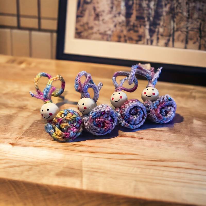 Gehäckelte Sorgenschnecken|Schlüssenanhänger|Anhänger|Mitbringsel|Geschenkidee|Häckeln von KathysBastelShop