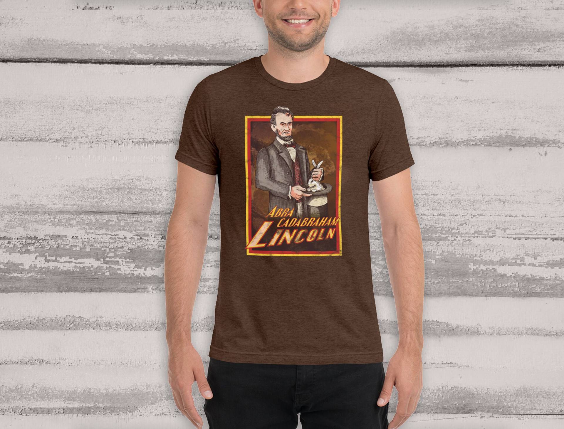 Abra Cadabraham Lincoln/Kurzarm T-Shirt Abra Cadabraham Lincoln/Kurzarm T-Shirt von KatieWalshArt