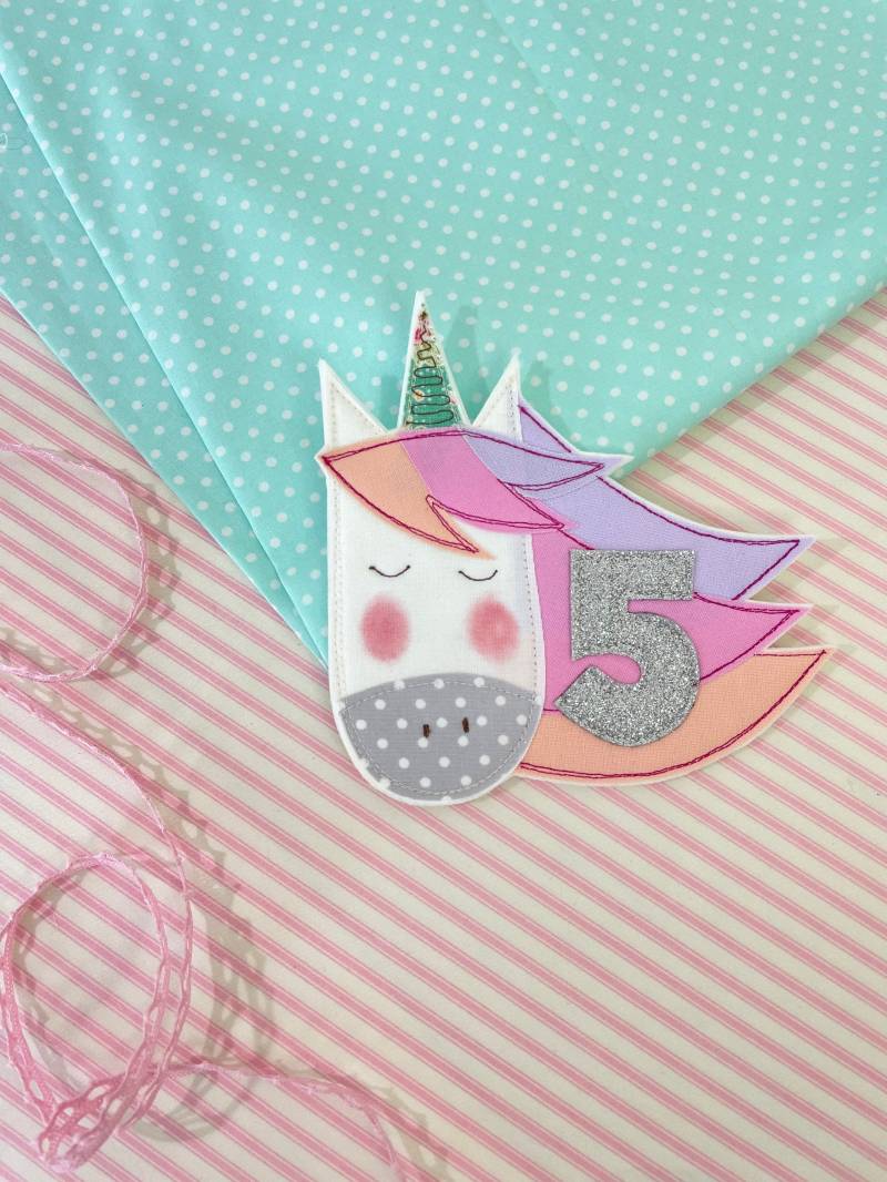 Regenbogen Einhorn Stoff Geburtstagsabzeichen von KatiesShed