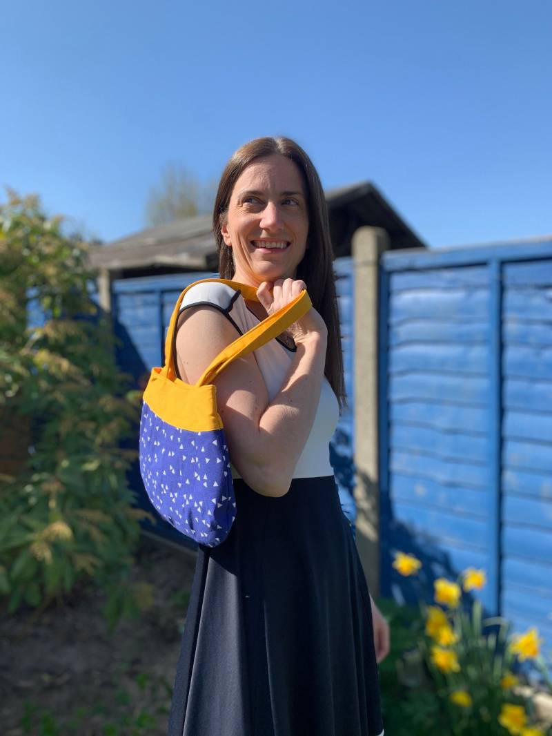 Handgefertigte Kleine Stoff Plissee Buttercup Geldbörse - Versandfertig von KatikatiSewing