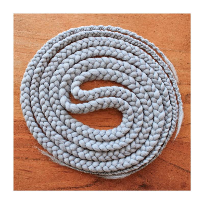 Braids „Silver Wolf" von KatinkaDreads