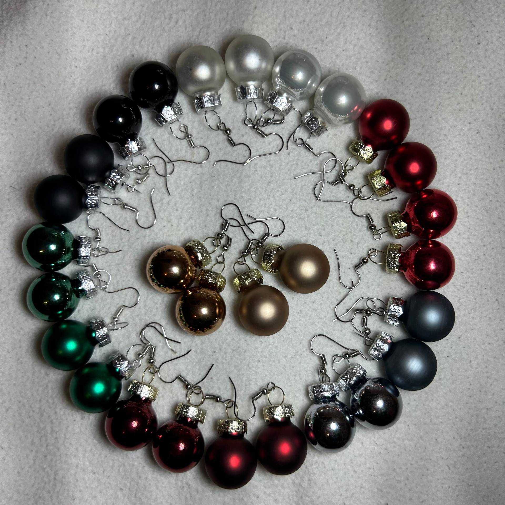 Ohrringe Weihnachten Weihnachtskugeln Kugeln Glas Ohrringe Weihnachten Weihnachtskugeln Kugeln Glas von KatinkasWunderlampen