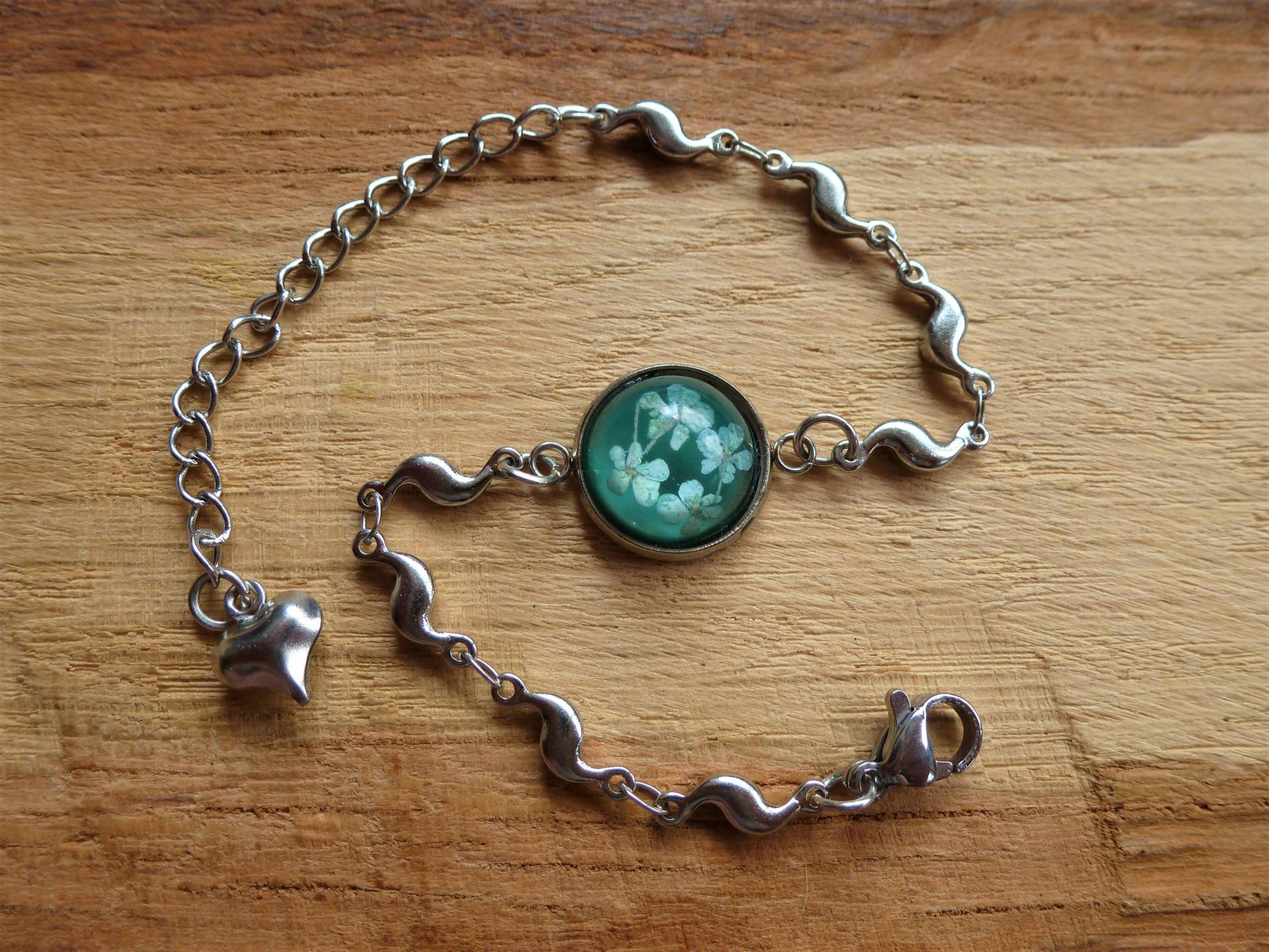 Armband Mit Echten Dillblüten, Vintage, Handgemacht, Edelstahl, Einzelstück von KatjasRosenwerkstatt