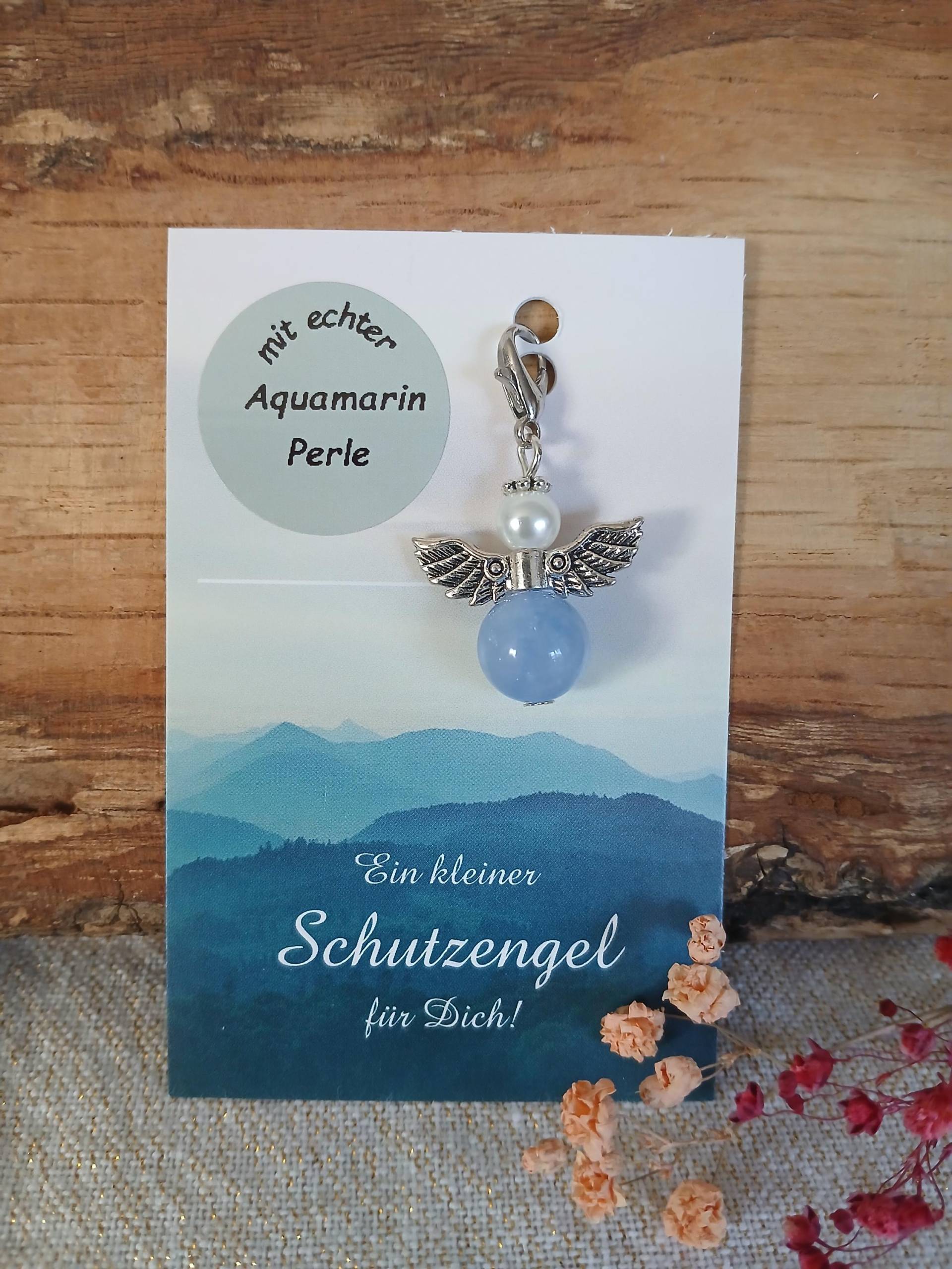 Schutzengel Anhänger, Echte Edelstein Perle, Aquamarin, Glücksbringer, Engel, Geschenkanhänger, Gastgeschenk, Aquamarin Perle von KatjasRosenwerkstatt