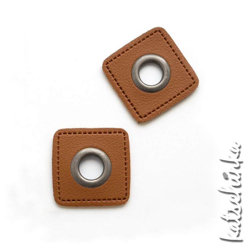 2Er Ösenpatches, Ösen Auf Braunem Kunstleder, Patches | Quadrat Nickel 11 Mm 2Er Ösenpatches, Ösen Auf Braunem Kunstleder, Patches | Quadrat Nickel 11 Mm von KatschinkaDesign