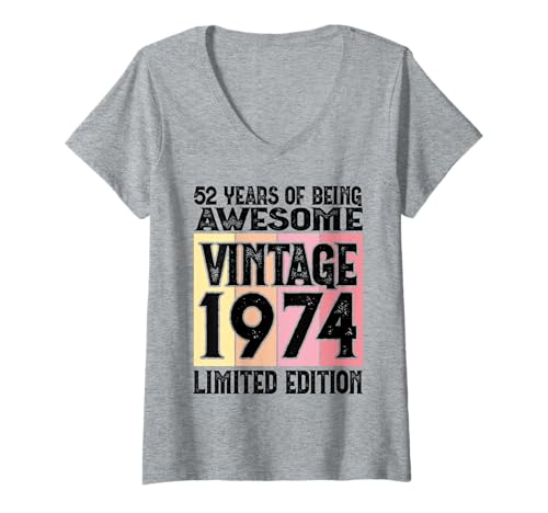 Damen Legendär seit 1974 Limited Edition 52 Geburtstag T-Shirt mit V-Ausschnitt Damen Legendär seit 1974 Limited Edition 52 Geburtstag T-Shirt mit V-Ausschnitt von Kattos - Birthday Vintage Born 1974 Version 2026