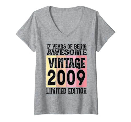 Damen Legendär seit 2009 Limited Edition 17 Geburtstag T-Shirt mit V-Ausschnitt von Kattos - Birthday Vintage Born 2009 Version 2026