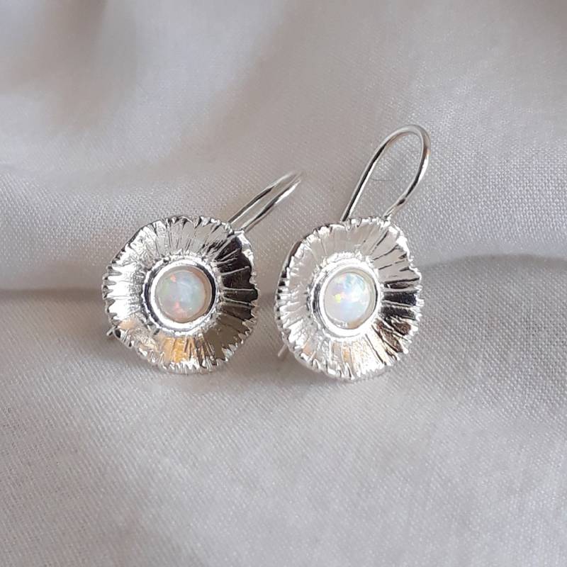 Silber Geburtsstein Blumen Ohrringe Zierlicher Edelstein Schmuck von Kattyoosh