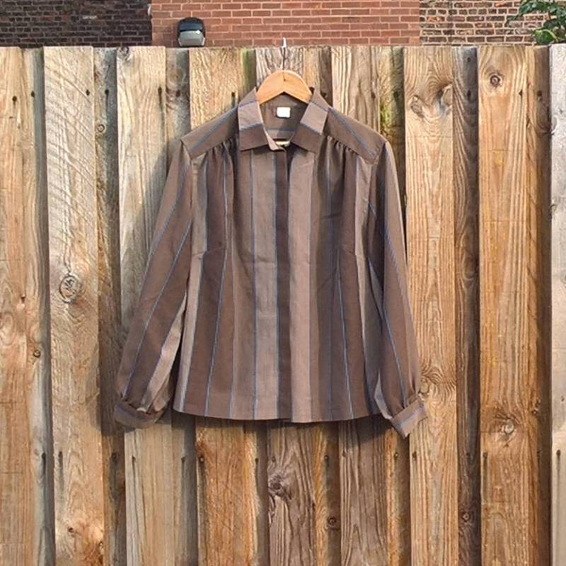 80Er Jahre Bluse, Braun Gestreift, Baumwollmischung, Uk Größe 18-20, Us-Größe 14-16 80Er Jahre Bluse, Braun Gestreift, Baumwollmischung, Uk Größe 18-20, Us-Größe 14-16 von KatyFromTheBlock