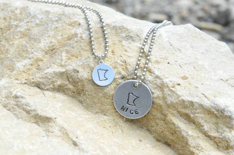 Minnesota Charm Halskette Minnesota Charm Halskette von KatykinsStudio