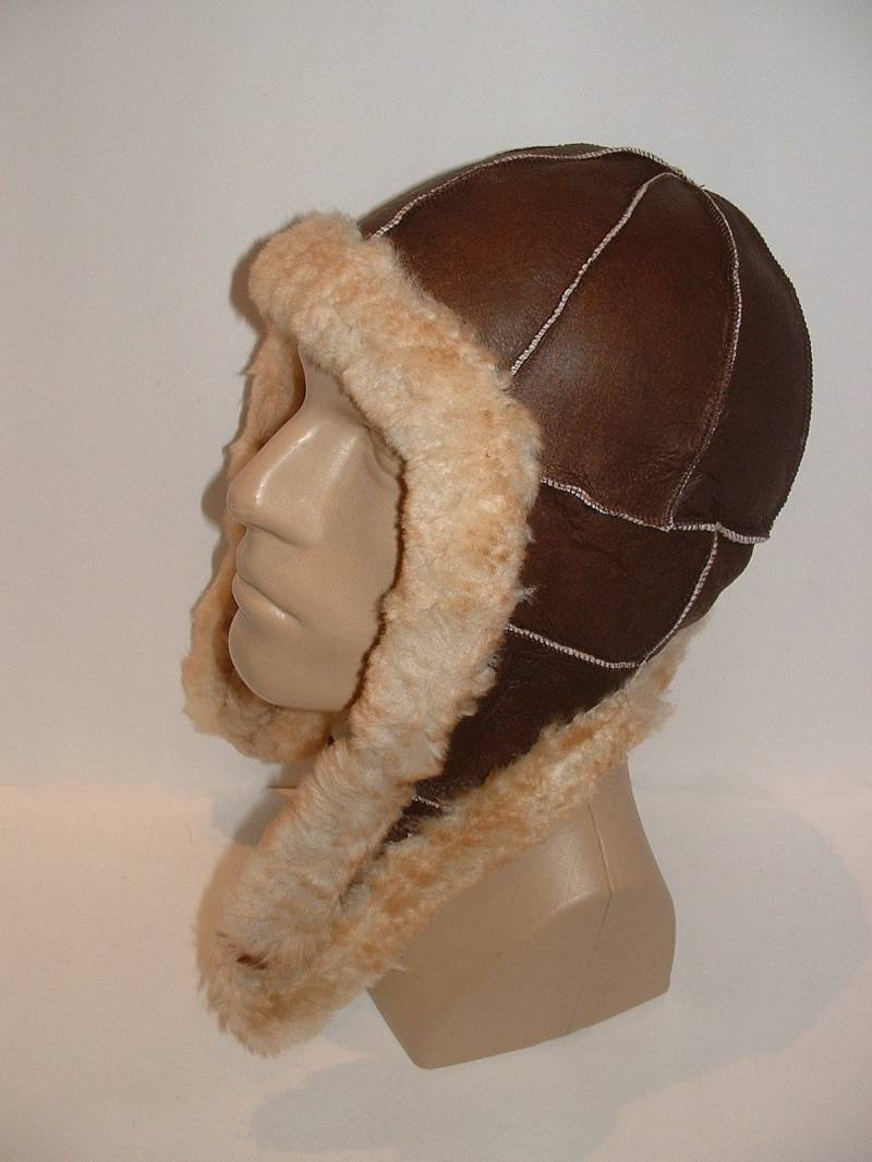 Handgefertigte Shearling Fliegermütze Schaffell Leder Winter Bomberjacke von KatzLeather