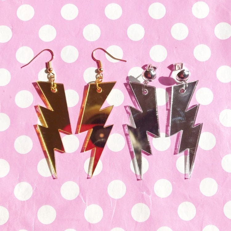 Gespiegelte Blitz Ohrringe in Gold Oder Silber Mit Ohrstecker Clip von KawaiiKave